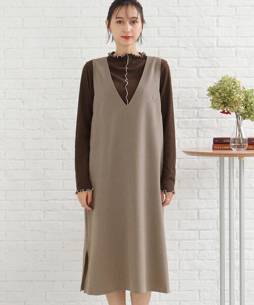 SHOO・LA・RUE(シューラルー)の「◆【親子リンク対応/大人カジュアル】体系カバーも叶う!ウール調深Vネックジャンドレ(スカート・レディース・モスグリーン/キャメル/ブラック・04/03/02)」の4枚目の写真