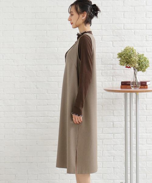 SHOO・LA・RUE(シューラルー)の「◆【親子リンク対応/大人カジュアル】体系カバーも叶う!ウール調深Vネックジャンドレ(スカート・レディース・モスグリーン/キャメル/ブラック・04/03/02)」の5枚目の写真