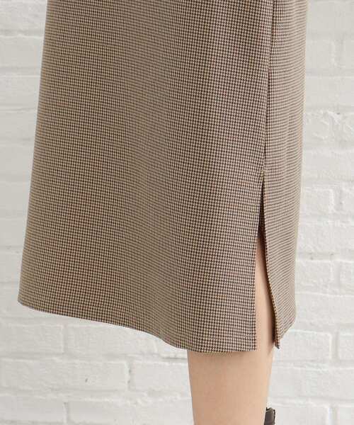 SHOO・LA・RUE(シューラルー)の「◆【親子リンク対応/大人カジュアル】体系カバーも叶う!ウール調深Vネックジャンドレ(スカート・レディース・モスグリーン/キャメル/ブラック・04/03/02)」の10枚目の写真