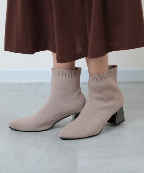 SETUP7（セットアップセブン）の「【SETUP7】ヒールポインテッドメタリックチャンキーヒールソックスブーツ SCCH226（ブーツ・レディース・ブラック/ベージュ・35/39/37）」の4枚目の写真