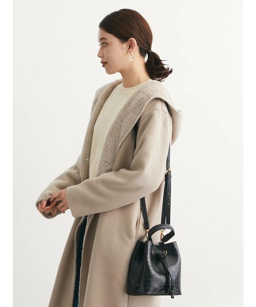 Green Parks（グリーンパークス）の「フード付き裏ボアロングコーディ