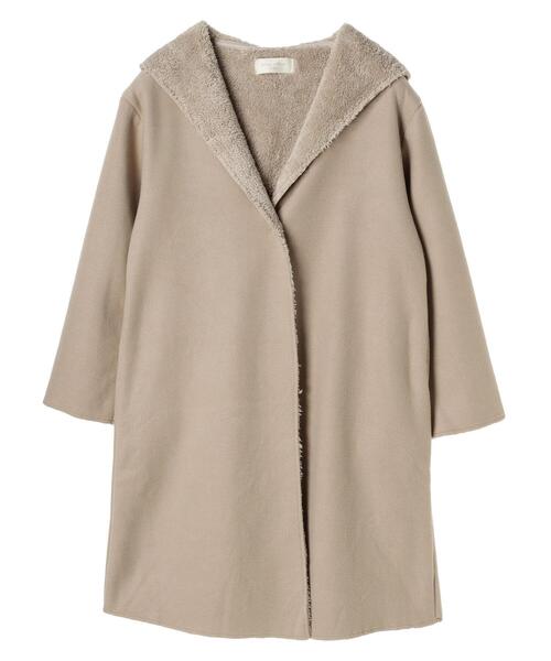 Green Parks（グリーンパークス）の「フード付き裏ボアロングコーディ