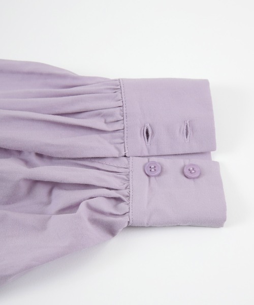 titivate（ティティベイト）の「ﾎﾞｳﾀｲﾘﾎﾞﾝﾎﾞﾘｭｰﾑｼｬﾂﾜﾝﾋﾟｰｽ（シャツワンピース・レディース・ラベンダー/オフホワイト/ブラック・S/M）」の20枚目の写真