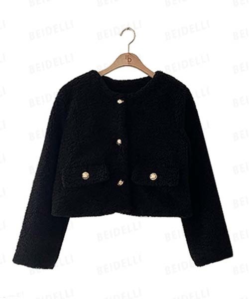 BEIDELLI（ベイデリー）の「[BELLIDE MADE] フェミニンノーカラーボアジャケット（ノーカラージャケット・レディース・ブラック/アイボリー・FREE）」の12枚目の写真