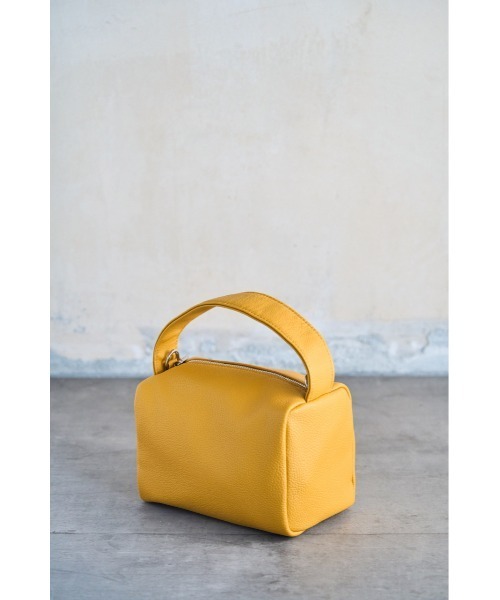 AZUL by moussy（アズールバイマウジー）の「ONE HANDLE BOX BAG/ワンハンドルボックスバッグ（ハンドバッグ・レディース・イエロー/ブラック/アイボリー・FREE）」の3枚目の写真