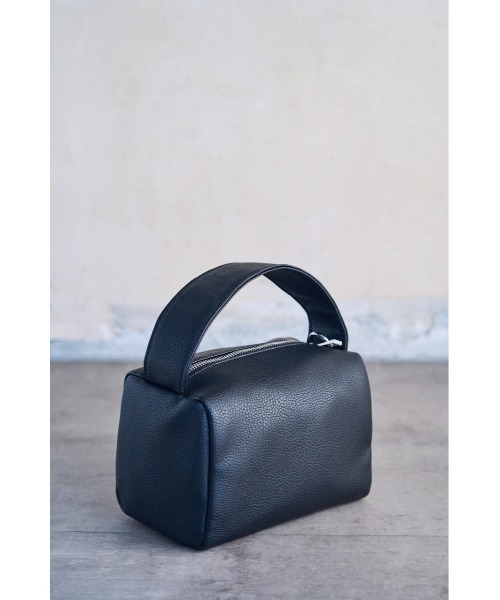 MOUSSY BOX TOP HANDLE バッグ セール】BOXY TOP HANDLE バッグ（ショルダーバッグ）｜MOUSSY