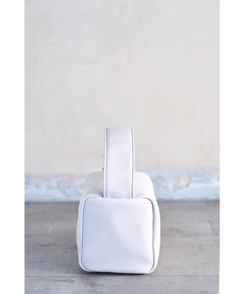 AZUL by moussy（アズールバイマウジー）の「ONE HANDLE BOX BAG/ワンハンドルボックスバッグ（ハンドバッグ・レディース・イエロー/ブラック/アイボリー・FREE）」の22枚目の写真