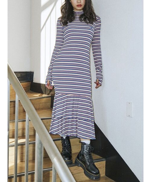 jouetie(ジュエティ)の「テレコマーメイドワンピース(ワンピース・レディース・オレンジ/ブラック/ブルー・MEDIUM)」の3枚目の写真