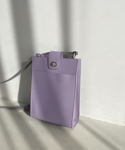 VIS（ビス）の「【新色】バッククリアーポケットマルチショルダーバッグ（ショルダーバッグ・レディース・ブラック/レッド/オフホワイト/イエロー/ダークパープル/ブルー/グリーン/ピンク系その他2・FREE）」の6枚目の写真