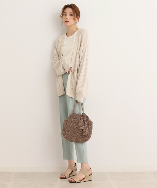 SHOO・LA・RUE(シューラルー)の「◆【シンプルだから使いやすい】リネンタッチ変わり編み地柄カーディガン(カーディガン/ボレロ・レディース・ベージュ/ライトグリーン/ピンク系/アイボリー/チャコールグレー/ブルー・00)」の15枚目の写真