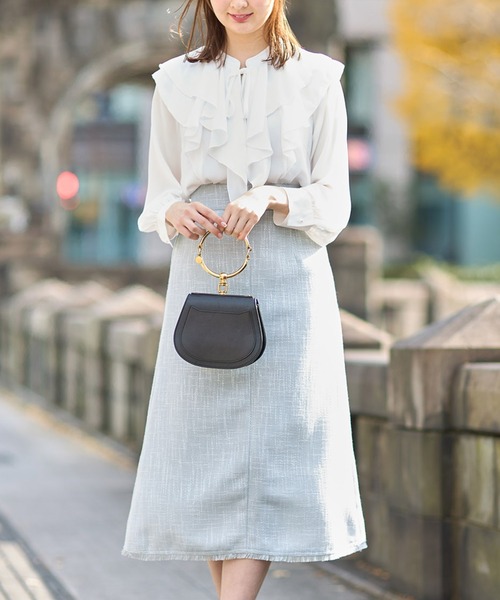 tocco closet（トッコ　クローゼット）の「裾フリンジツイードナローフレアスカート（スカート・レディース・ブラック/サックスブルー/アイボリー・M）」の5枚目の写真