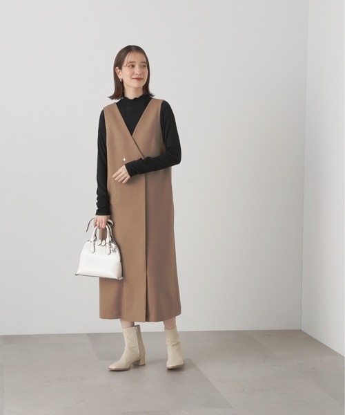 N.（N. Natural Beauty Basic）（エヌエヌナチュラルビューティーベーシック）の「◆ボトルネックカットソー（Tシャツ/カットソー・レディース・ブラック/オフホワイト/イエロー・MEDIUM）」の6枚目の写真