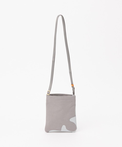 russet（ラシット）の「カジュアルスマホショルダー(Z-120)（ショルダーバッグ・レディース・ライトグレー/ブラック/アイボリー/ダークグレー・FREE）」の3枚目の写真