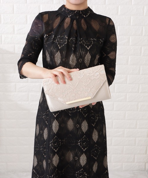 Lace Ladies(レースレディース)の「フラワーレースクラッチバッグ(クラッチバッグ・レディース・ブラック/シルバー/ベージュ・FREE)」の6枚目の写真