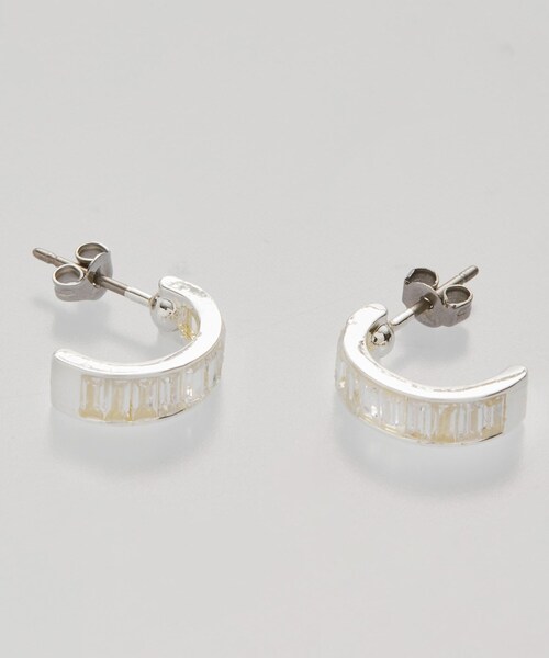 cloenc(クロエンス)の「【November】ストライプジルコンチタンピアス(ピアス(両耳用)・レディース・ゴールド/シルバー・00)」の1枚目の写真
