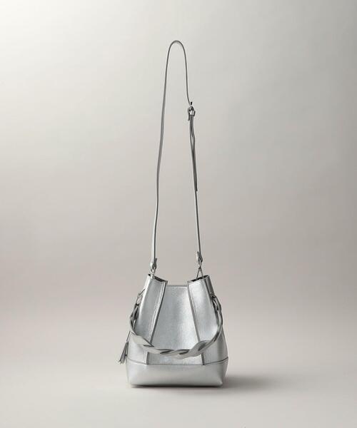 Carol J.（キャロルジェイ）の「＜GIANNI NOTARO Carol J.＞ TwistBucket（ショルダーバッグ・レディース・シルバー・FREE）」の12枚目の写真