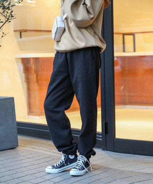 United Athle（ユナイテッドアスレ）の「流行りの空港コーデにも！【United Athle】12.0オンス ヘヴィーウェイト スウェットパンツ（裏起毛） 5765（スウェットパンツ・メンズ・ブラック/アッシュ・XL/L/M）」の20枚目の写真