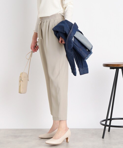 SHOO・LA・RUE（シューラルー）の「◆【SS-3L/親子リンク可能】テーパードパンツ（その他パンツ・レディース・ブルー/カーキ/ブラック/イエロー/ライトグレー・05/10/03/01/02/04）」の14枚目の写真