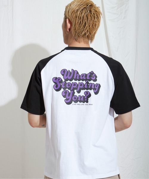 NO NEED（ノーニード）の「ラグランバックプリント クルーネック Tシャツ（Tシャツ/カットソー・メンズ・ブラック/ダークグリーン/レッド系その他・M/L）」の20枚目の写真