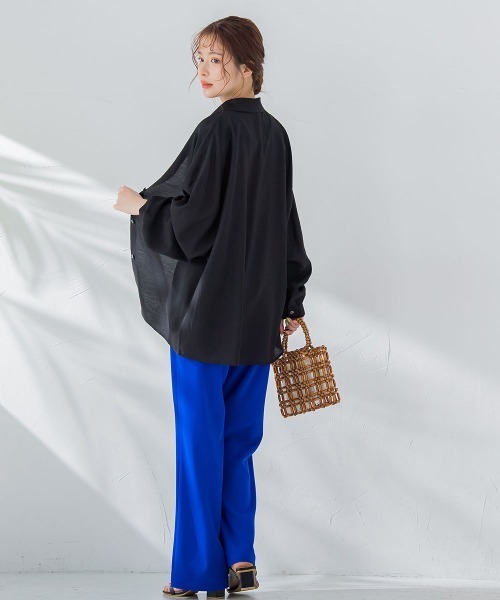 VICKY（ビッキー）の「【ビッキー定番/今季注目トレンドのシアー素材】シアーシャツ《洗濯機で洗える》（シャツ/ブラウス・レディース・グリーン/ブラック/ホワイト/ブルー/オレンジ・M）」の19枚目の写真