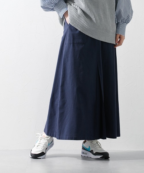 Le temps riche(ルタンリッシュ)の「コットンリネンボックスプリーツベイカースカート <Le temps riche>(スカート・レディース・テラコッタ/ネイビー/カーキ・S/L/LL/M)」の3枚目の写真