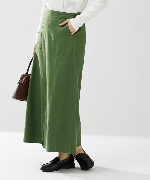 Le temps riche(ルタンリッシュ)の「コットンリネンボックスプリーツベイカースカート <Le temps riche>(スカート・レディース・テラコッタ/ネイビー/カーキ・S/L/LL/M)」の2枚目の写真