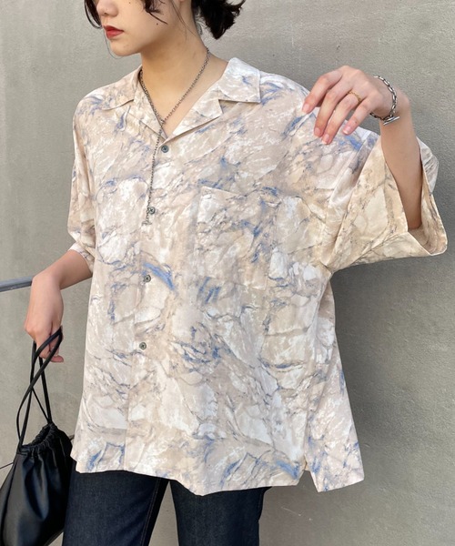 CIAOPANIC(チャオパニック)の「グラデーションルーズシャツ(シャツ/ブラウス・レディース・ベージュ/ブルー・MEDIUM/LARGE)」の21枚目の写真