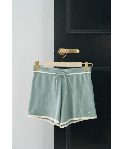 AZUL HOME（アズールホーム）の「【AZUL HOME】WHIP NIGHT SHORT PANTS/ホイップナイトショートパンツ（その他パンツ・レディース・ベージュ/ブルー・FREE）」の4枚目の写真