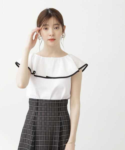 PROPORTION BODY DRESSING（プロポーションボディドレッシング）の「フレアカラーカットトップス / 1213260601（Tシャツ/カットソー・レディース・ブラック/ホワイト・FREE）」の2枚目の写真