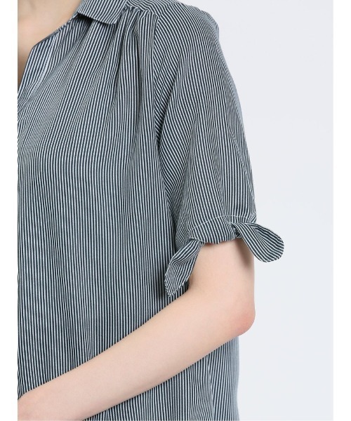 m.f.editorial（エムエフエディトリアル）の「m.f.エディトリアル レディース 前開き 半袖シャツチュニック（シャツ/ブラウス・レディース・ネイビー/ボルドー・LARGE/MEDIUM）」の8枚目の写真