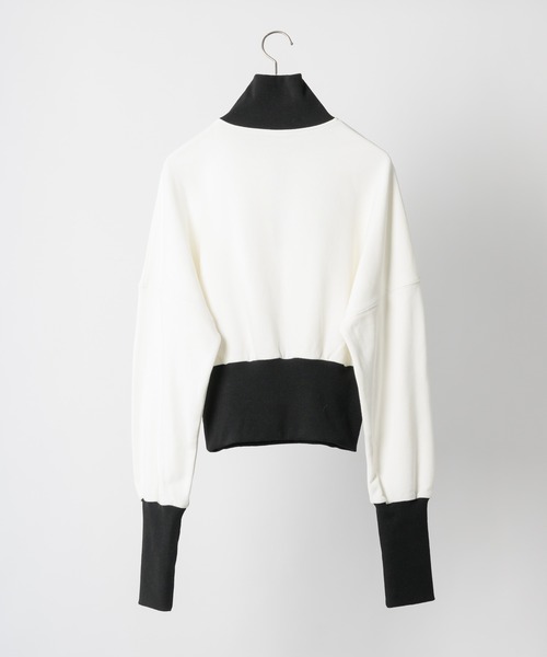 FEKETE（フェケテ）の「BICOLOR HALF-ZIP SWEAT SHIRT / バイカラーハーフジップスウェット（スウェット・レディース・オフホワイト/ライトグリーン/ネイビー/ブラック・FREE）」の21枚目の写真