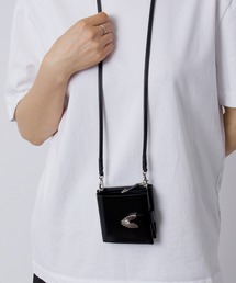 TOGA PULLAレザーウォレット TOGA（トーガ）の「TOGA PULLA Leather shoulder wallet（財布