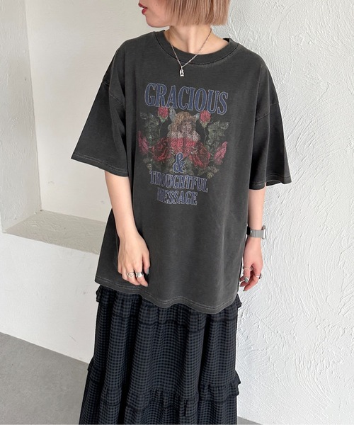apres jour mignon(アプレジュールミニョン)の「ピグメントヴィンテージライクロックTシャツ3【ZOZOTOWN限定アイテム】(Tシャツ/カットソー・レディース・アイボリー/ブラック系その他2/その他/ブラック系その他/ネイビー・X-LARGE/フリー)」の15枚目の写真