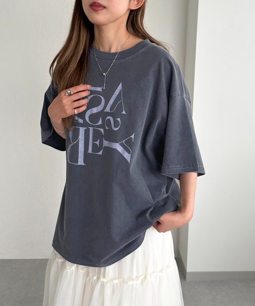 apres jour mignon(アプレジュールミニョン)の「ピグメントヴィンテージライクロックTシャツ3【ZOZOTOWN限定アイテム】(Tシャツ/カットソー・レディース・アイボリー/ブラック系その他2/その他/ブラック系その他/ネイビー・X-LARGE/フリー)」の8枚目の写真