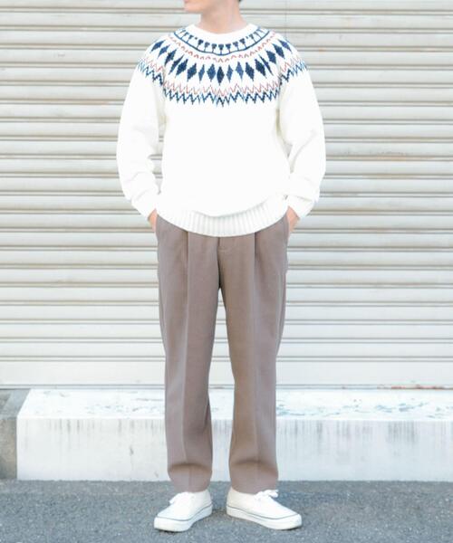 ITEMS URBANRESEARCH（アイテムズ アーバンリサーチ）の「求心柄モールクルーネックニット（ニット/セーター・メンズ・ベージュ/オフホワイト/グレー/ブラック・MEDIUM/LARGE）」の7枚目の写真