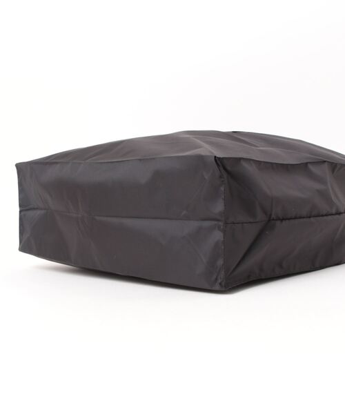 GRANDE FOOTBALL PRODUCTS(グランデフットボールプロダクツ)の「GRANDE.F.P ビタミンカラーナイロントートエコバッグ(エコバッグ/サブバッグ・レディース・ネイビー/チェリーピンク/オレンジ/ロイヤルブルー/ブラック/サックスブルー/黄緑系/レッド/レモンイエロー・ONE SIZE)」の11枚目の写真