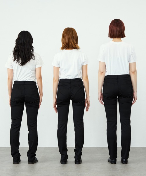 EDWIN（エドウィン）の「【色あせしにくい。ホコリがつきにくい。】ハタラクロ スリムストレートパンツ（その他パンツ・レディース・ブラック・MEDIUM/LARGE/SMALL/X-LARGE/X-SMALL）」の13枚目の写真