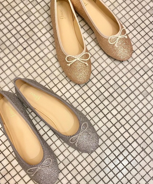 flower(フラワー)の「グリッターラメバレエ(バレエシューズ・レディース・シルバー/ゴールド・25.0cm/23.5cm/24.5cm/23.0cm/24.0cm/22.5cm)」の12枚目の写真