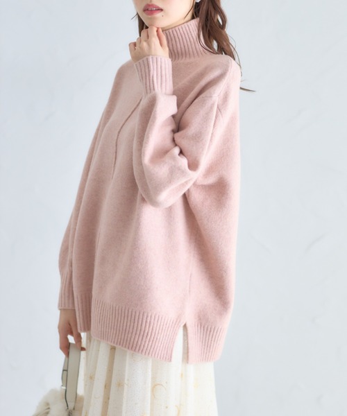 tocco closet（トッコ　クローゼット）の「ミルドライクウールハイネックニットプルオーバー（ニット/セーター・レディース・ピンクベージュ/グレー/オフホワイト/ブルー・M）」の14枚目の写真