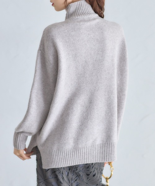 tocco closet（トッコ　クローゼット）の「ミルドライクウールハイネックニットプルオーバー（ニット/セーター・レディース・ピンクベージュ/グレー/オフホワイト/ブルー・M）」の21枚目の写真