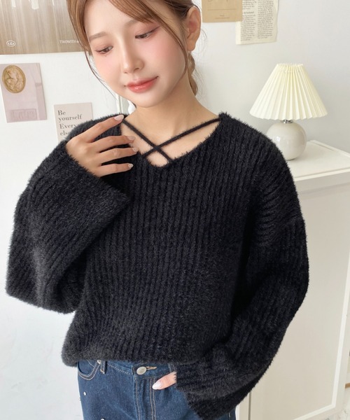 【美品】SHAREEF シャギーニット　プルオーバー　ブラック　S セール】クロスネックシャギーニットプルオーバー（ニット