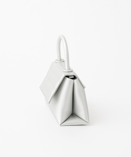 COLONY 2139（コロニートゥーワンスリーナイン）の「キルトフラップ2wayバッグ（ショルダーバッグ・レディース・ブラック/シルバー・FREE）」の4枚目の写真