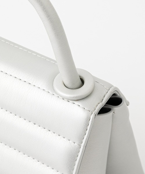 COLONY 2139（コロニートゥーワンスリーナイン）の「キルトフラップ2wayバッグ（ショルダーバッグ・レディース・ブラック/シルバー・FREE）」の6枚目の写真