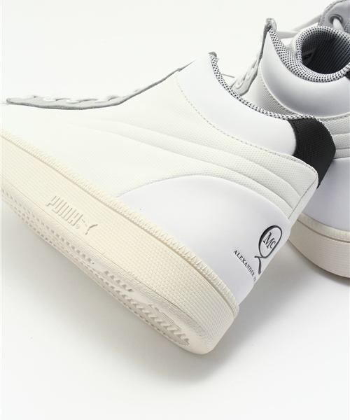 McQ ALEXANDER McQUEEN PUMA（マックキュー アレクサンダー マックイーン プーマ）の「MCQ SERVE MID (UNISEX)（スニーカー・メンズ・グレー/ブラック・29.0cm/30.0cm/28.0cm/28.5cm/22.5cm/26.0cm/27.0cm/23.0cm/23.5cm/24.0cm/25.0cm/27.5cm/24.5cm/25.5cm/26.5cm）」の10枚目の写真