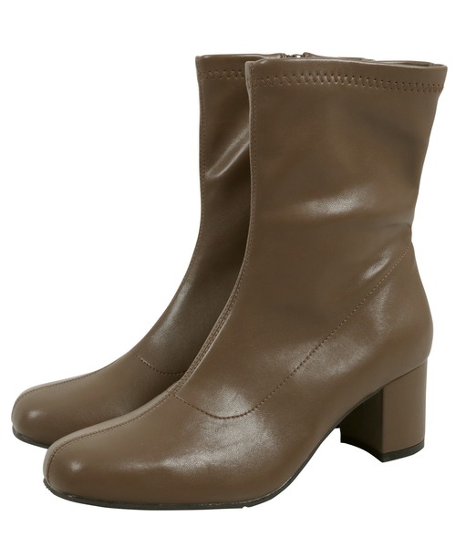 KOBE LETTUCE（コウベレタス）の「高反発＆低反発クッション入りストレッチショートブーツ（ブーツ・レディース・ブラック/アイボリー/グレイッシュベージュ・LL/L/S/M）」の13枚目の写真