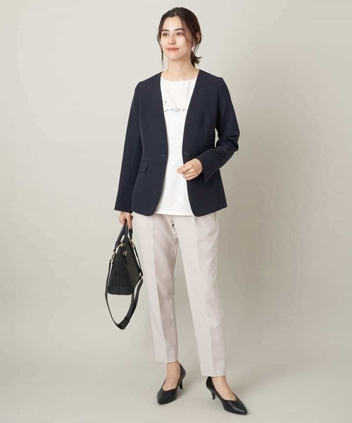 a.v.v（アーヴェヴェ）の「【洗える/イージーケア】ダブルクロステーパードパンツ（スーツパンツ・レディース・ブラック/ネイビー/ライトグレー・38/36/34/40/42）」の7枚目の写真