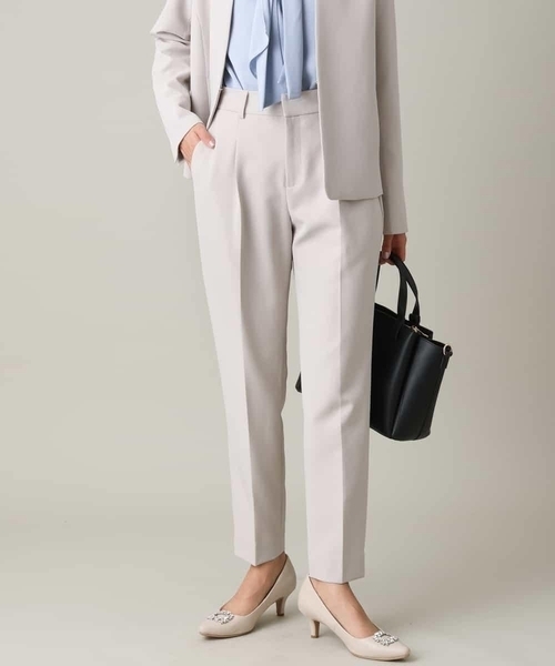 a.v.v（アーヴェヴェ）の「【洗える/イージーケア】ダブルクロステーパードパンツ（スーツパンツ・レディース・ブラック/ネイビー/ライトグレー・38/36/34/40/42）」の8枚目の写真