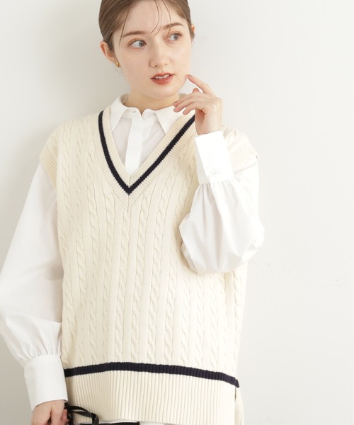 N.（N. Natural Beauty Basic）（エヌエヌナチュラルビューティーベーシック）の「◆ケーブルニットベスト（ベスト・レディース・ブラック/グレー/オフホワイト・MEDIUM）」の13枚目の写真