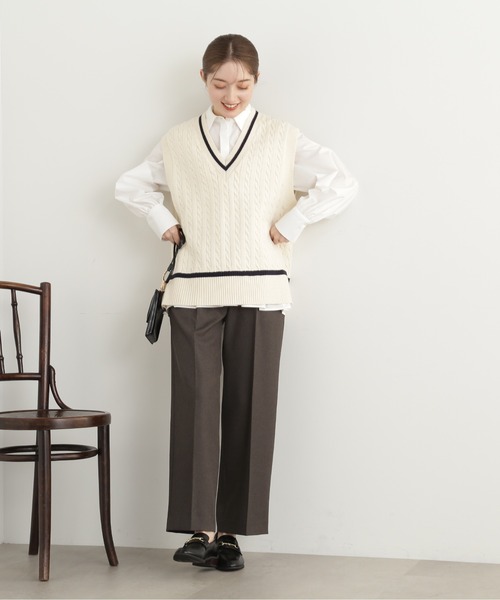 N.（N. Natural Beauty Basic）（エヌエヌナチュラルビューティーベーシック）の「◆ケーブルニットベスト（ベスト・レディース・ブラック/グレー/オフホワイト・MEDIUM）」の16枚目の写真