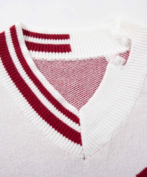 HOOK(フック)の「HOOK -original- 傷だらけのアシンメトリーニットベスト(ベスト・メンズ・ホワイト/ブラック/ホワイト系その他・M/L/XL)」の4枚目の写真